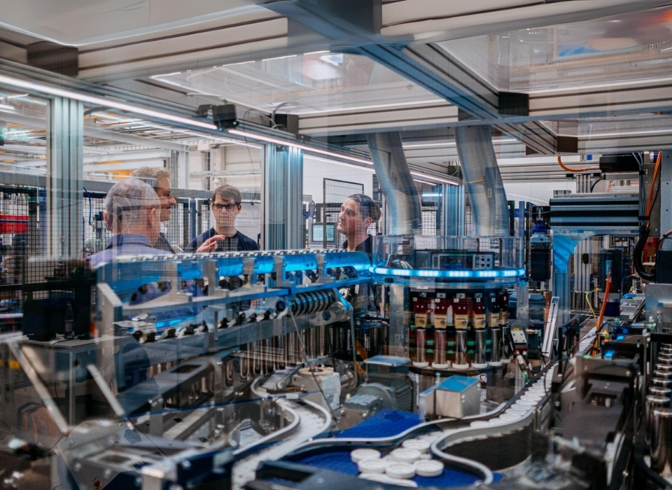 Siemens ve Microsoft, Endüstriyel Yapay Zekâyı Yeniden Şekillendiriyor