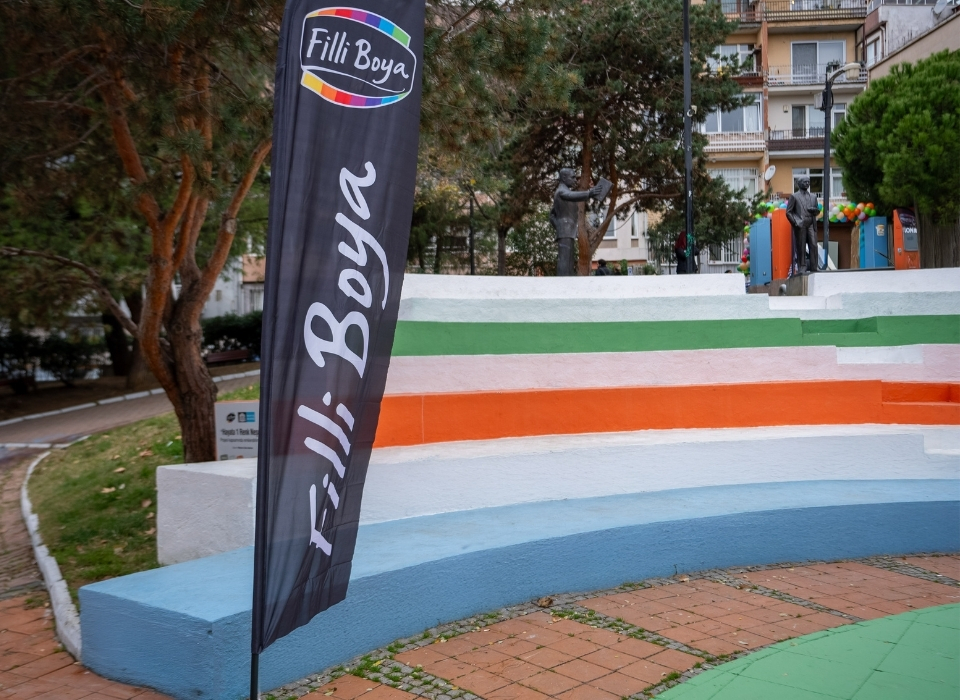 Filli Boya’dan “Hayata 1 Renk Neşe” Hareketi