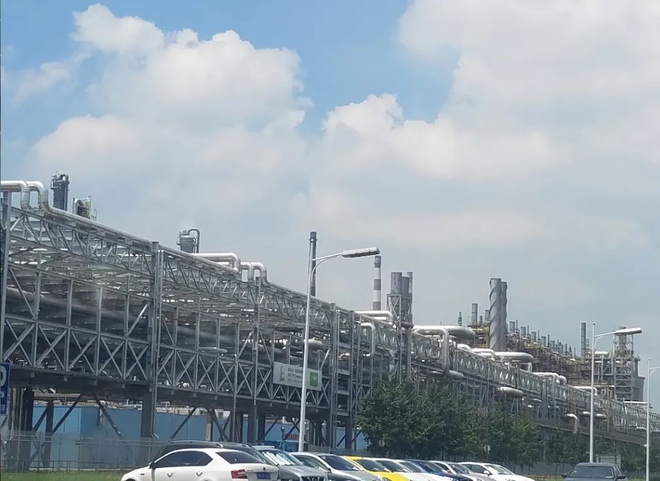 AkzoNobel to support global expansion of Sinopec