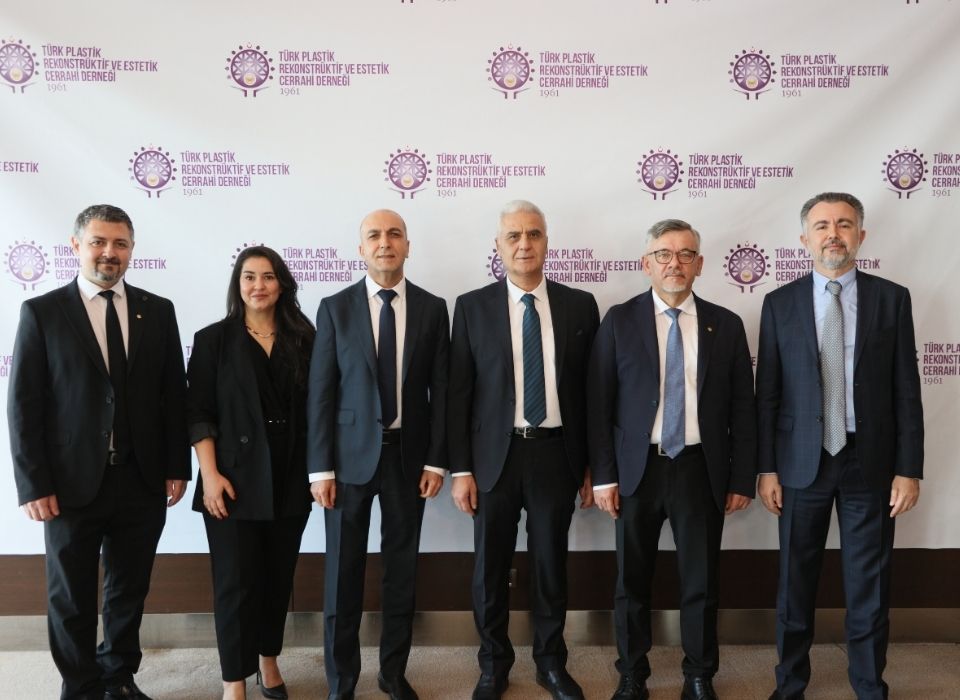 Türk Plastik, Rekonstrüktif ve Estetik Cerrahi Derneği'nden Sağlık Bakanlığı’na Çağrı