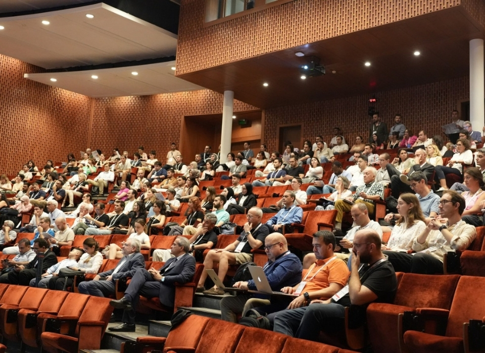Nanotr Konferansı Koç Üniversitesi'nde başladı
