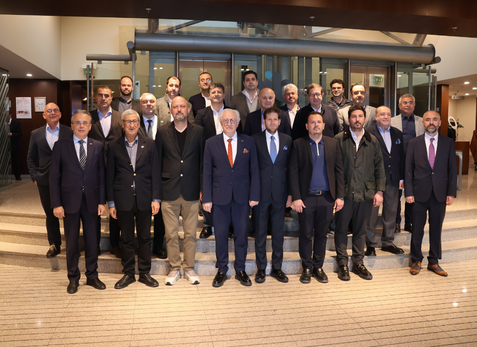 Ege Tekstilcileri ABD Pazarında Yeni Yolu Haritalıyor