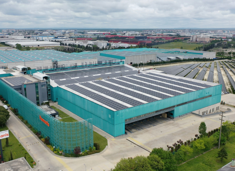 Humanis Meets 81% of Its Electricity Needs from Solar Power