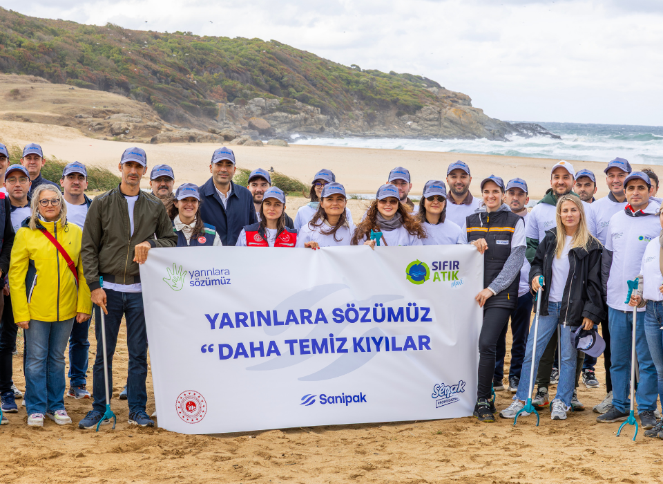 Sanipak Conducts Coastal Cleanup in Beykoz: 180 Kilograms of Waste Collected