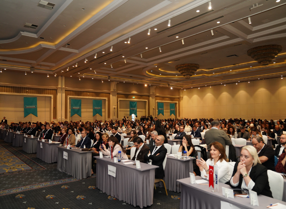 9th International Cosmetics Congress Opens with Strong Attendance