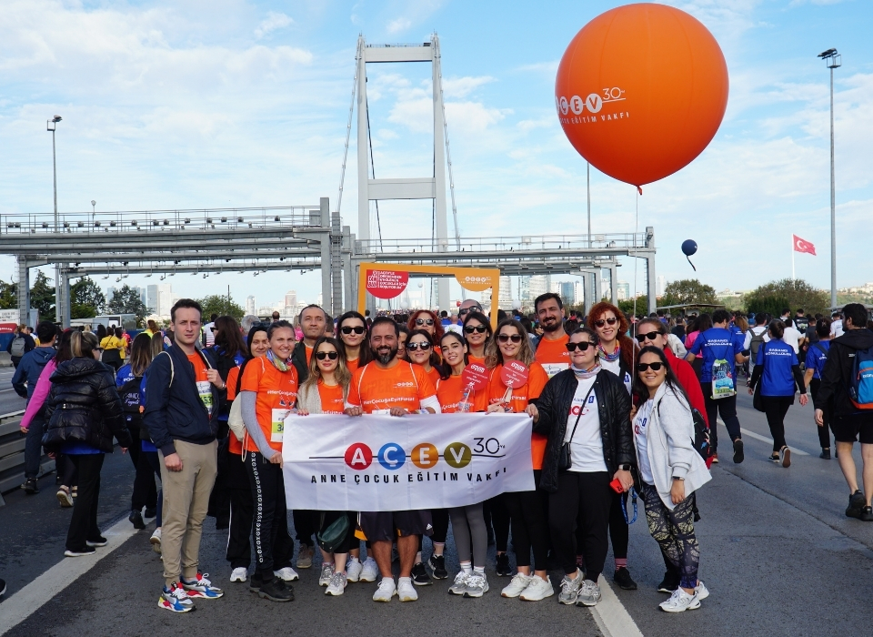 İstanbul Maratonunda AÇEV'den Anlamlı Çağrı