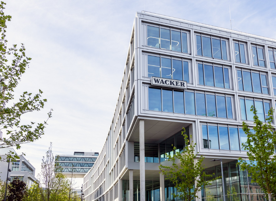 WACKER and Amyris Join Forces in the Personal-Care Industry