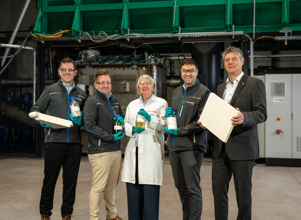 Covestro ve Fraunhofer UMSICHT, Akıllı Piroliz Geri Dönüşüm Pilot Tesisi İçin Sözleşme İmzaladı