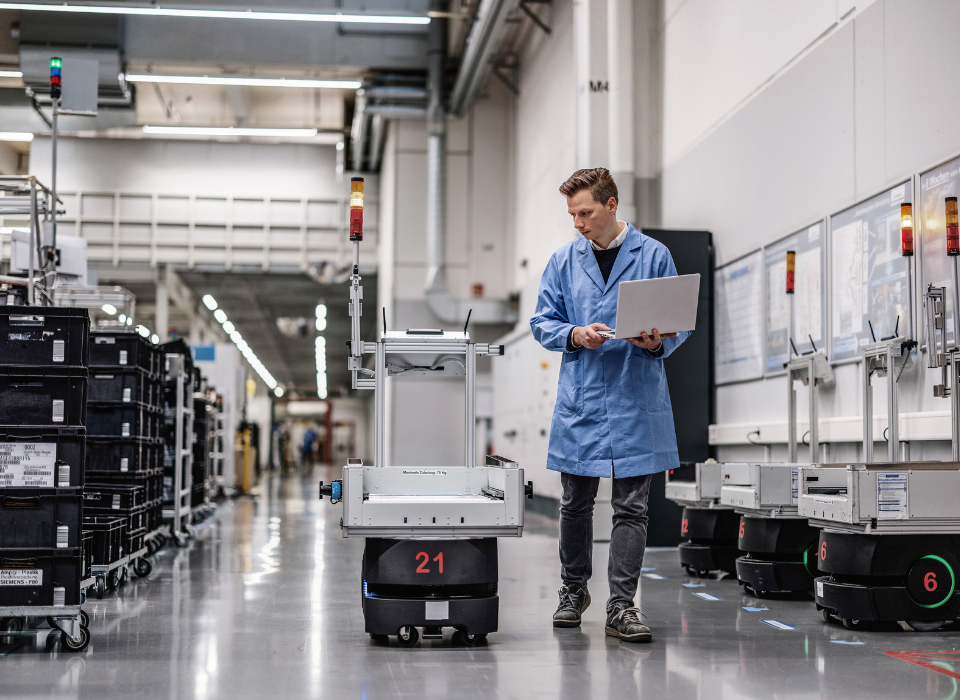 Siemens ve NVIDIA’dan Yapay Zekâ Destekli Otonom Fabrikalar İçin Yeni Adım