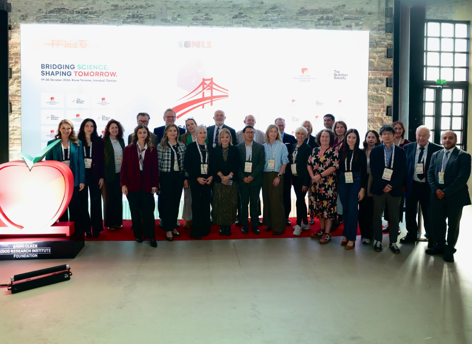 İstanbul Science Summit 2026’da Çocukların Sağlıklı Gelişiminde İlk 8 Bin Günün Önemi Vurgulandı