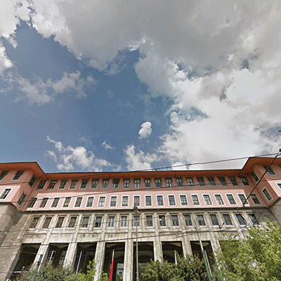 İstanbul Üniversitesi Fen - Edebiyat Fakültesi Binası