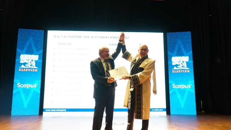 Yıldız Teknik Üniversitesi Akademik Başarı Ödülleri Verildi