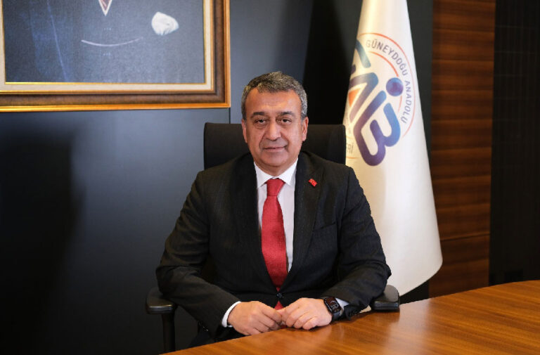 TİM Tekstil ve Hammaddeleri Sektör Kurulu Başkanı ve GAİB Koordinatör Başkanı Ahmet Fikret Kileci