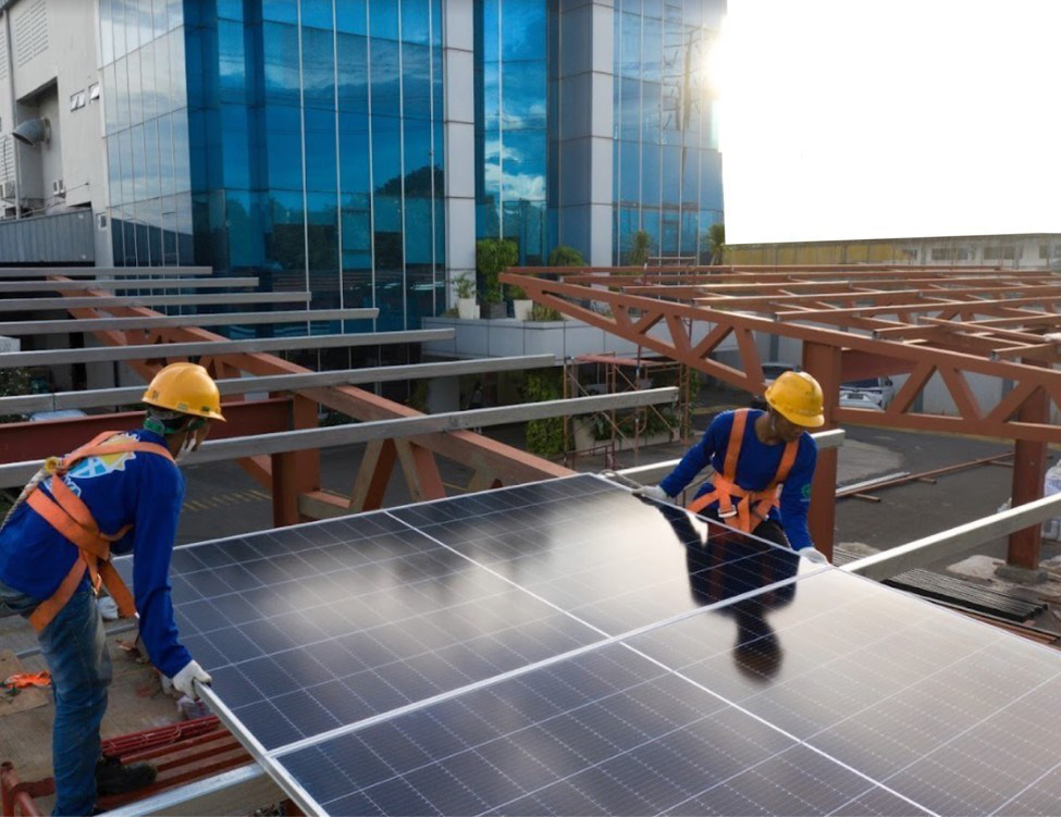 Boya Üreticisi Mowilex'ten Büyük Güneş Enerjisi Yatırımı 