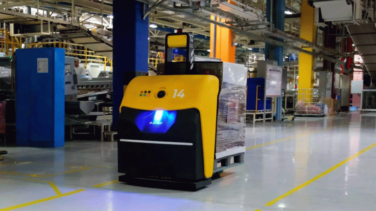 Ülker Fabrikasında Otonom Mobil Robotlar Kullanılmaya Başlandı  